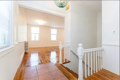 859 E Broadway #2
