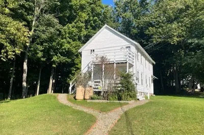 1664 Main Street #2nd flr 1