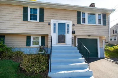 51 Hobart St