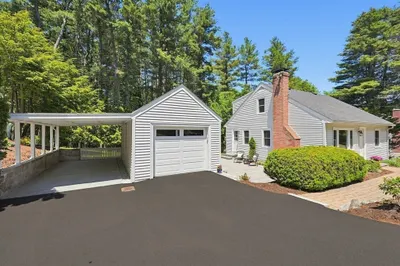 348 Old Connecticut Path 1