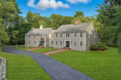 14 Alderbrook Drive 1