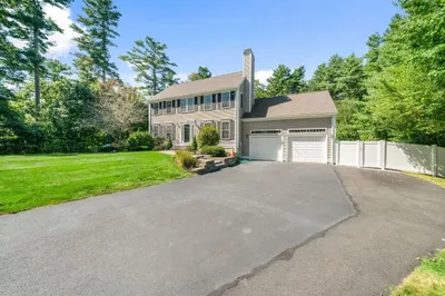 57 Saddleworth Way 1
