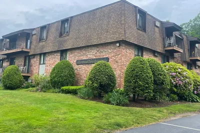 635 W Lowell Ave #8