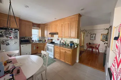 589 Washington Street #2