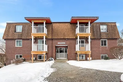 15 Wildwood St #24