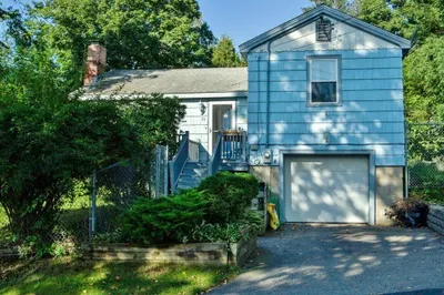 22 View Street