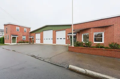 13 Edward St 1
