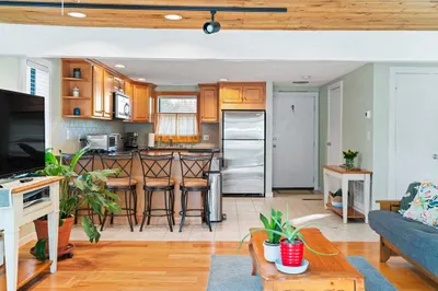 12 Greenwood Village St #12