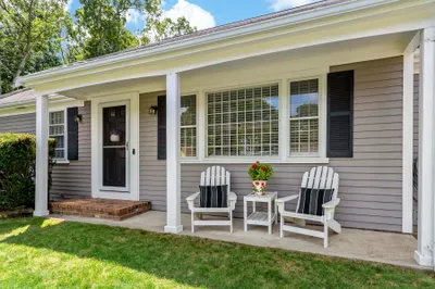 65 Kings Row Dr 1