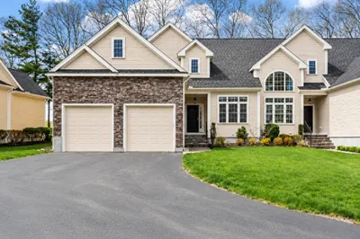 77 Fairway View Dr #77
