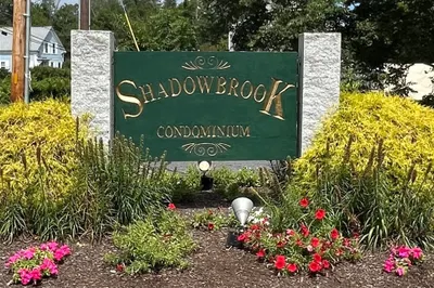 4 Shadowbrook Ln #31
