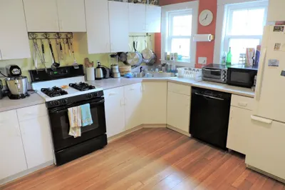 86 Henry St ##1 1