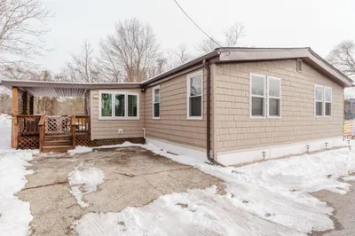 245 Manton Street #83