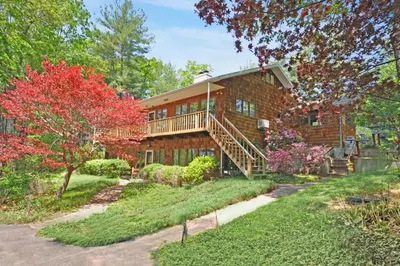 210 Sunset Lane 1