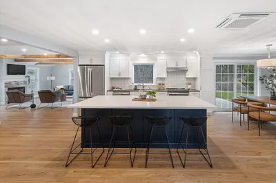 117 Nob Hill Dr 1