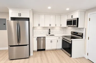 57 Sylvan St #2A 1