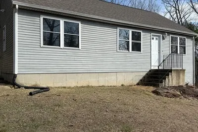 335 Mashapaug Rd