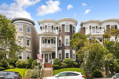 75 Farragut Rd #1