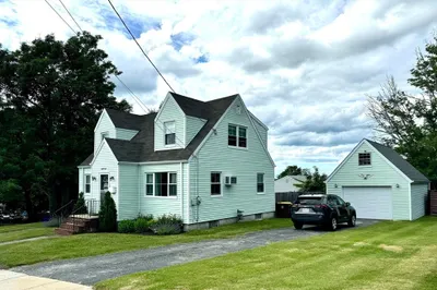 88 Baldwin Street