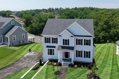 24 Strongwater Drive 1