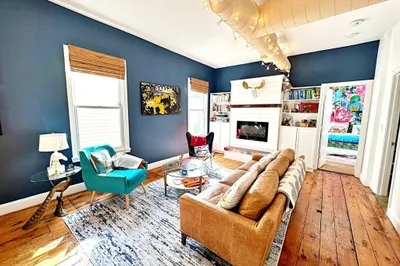 10 Cottage St #2