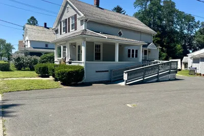 420 Britton St 1