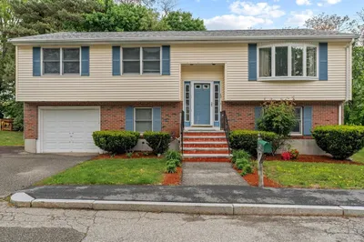 12 Centennial Cir