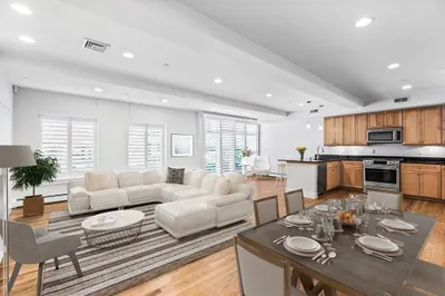 1-11 Hamlin Street #unit 2
