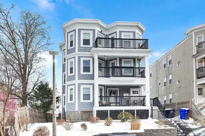 24 Mount Ida Rd #3