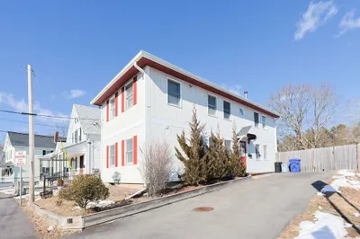106 Summer St 1