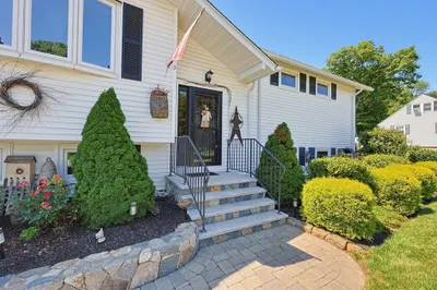 3 Cornell Drive