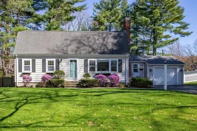 28 Woodard Road 1