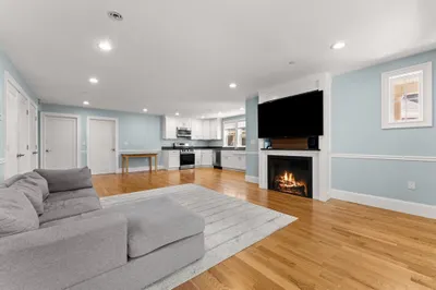 152-154 Savin Hill Ave #2 1