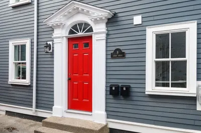 8 Curtis Street #2 1