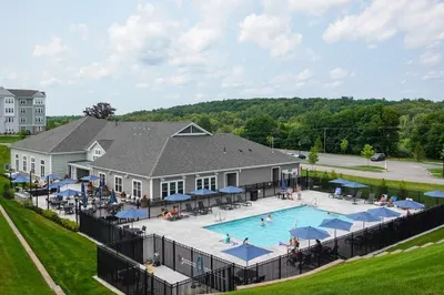 11 Peters Farm Way #113 1