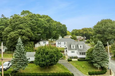 19 Conant Rd