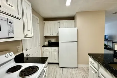 18 Walden Drive #8