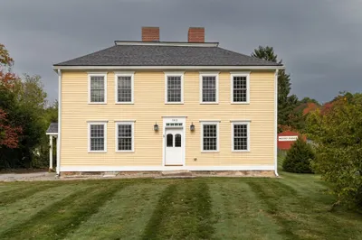 183 Main St 1