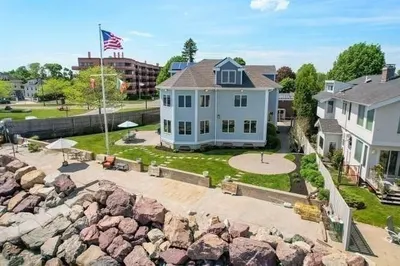 33 Pines Rd 1