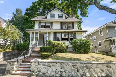 55 Winsor Ave
