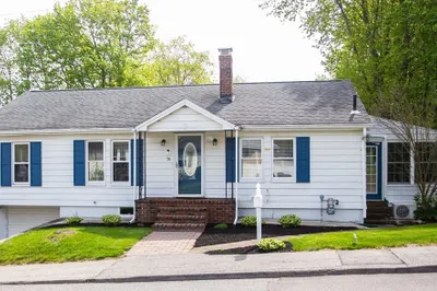 76 Cook Ln