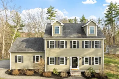 149 Long Hill Rd 1