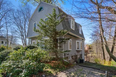 187 Concord St