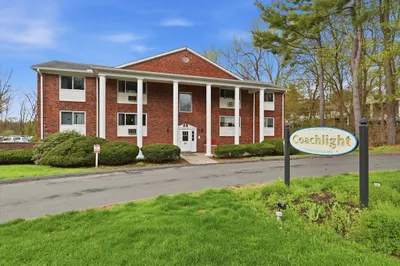 74 Barrett Street #308