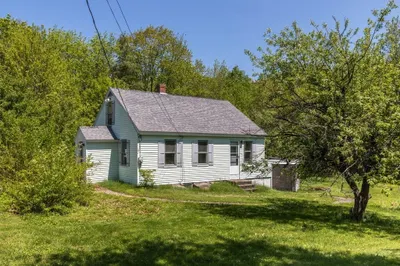 92 Kelton Road