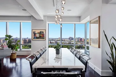2 Avery Street #22E