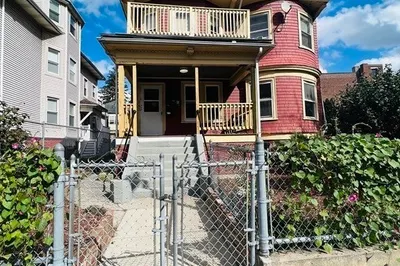 106 Geneva Ave ##1