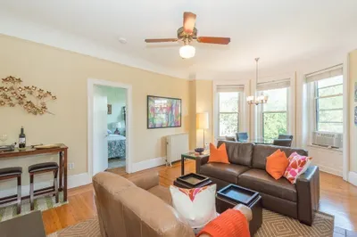 362 Commonwealth Ave #3A