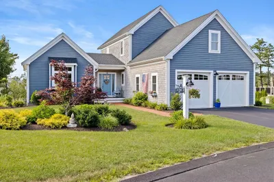 16 Water Lily Dr 1