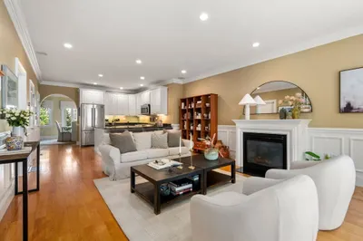 115 W. Third Street 1
